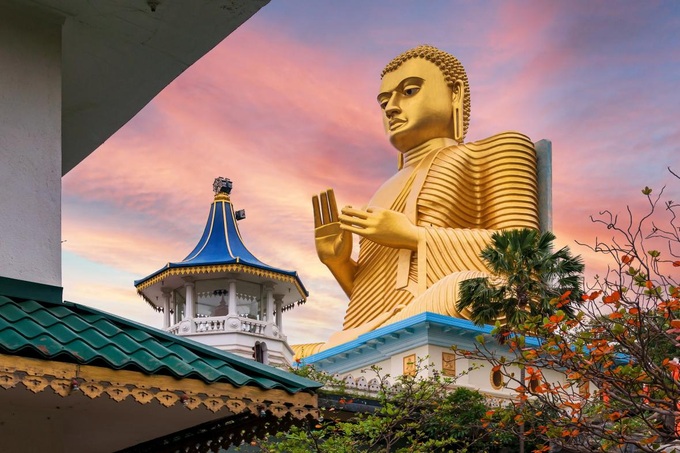 Quốc gia từng tuyên bố vỡ nợ mở bung cửa nhưng không ai dám đến