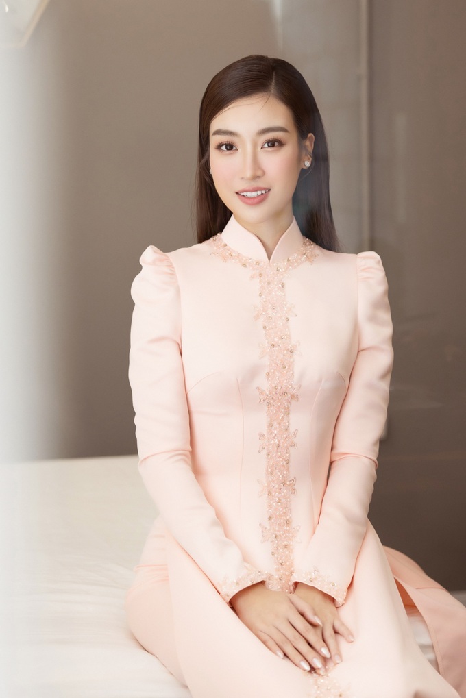 hoa-hau-do-my-linh-dien-ao-dai-hongdocx-1666515791325.jpeg