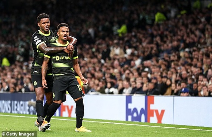 Tottenham rơi vé đi tiếp, HLV Conte nổi khùng với trọng tài - 6 Tottenham rơi vé đi tiếp, HLV Conte nổi khùng với trọng tài - 6