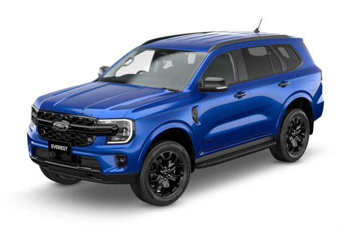 Ford Everest có thêm phiên bản Sport RWD - 1