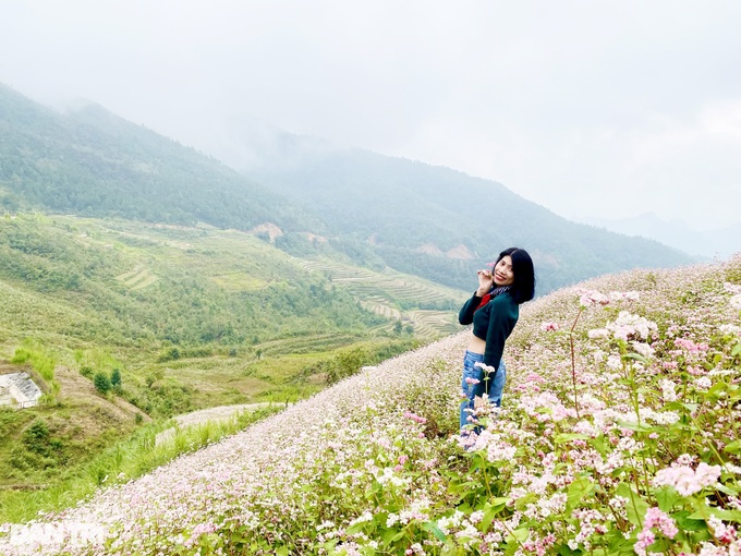 Buckwheat flowers bloom, tourists everywhere flock to Ha Giang to check-in - 3