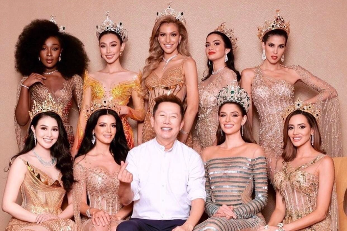 Vừa mất 2,4 triệu fan, Chủ tịch Hoa hậu Hòa bình Thế giới lại bị kiện - 4
