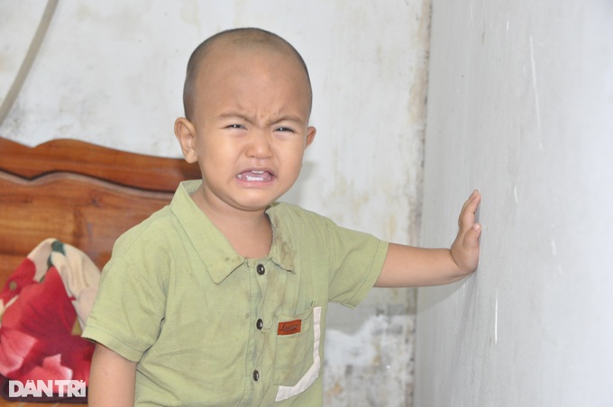 Hơn 150 triệu đồng đến với cậu bé Gia Kiệt bị u nguyên bào thần kinh - 1 Hơn 150 triệu đồng đến với cậu bé Gia Kiệt bị u nguyên bào thần kinh - 1