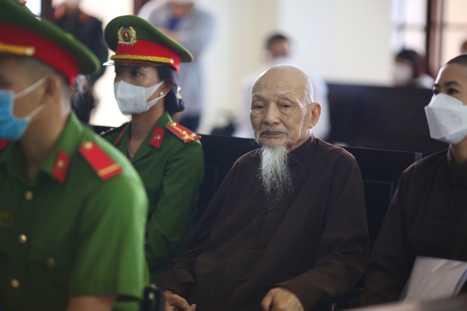 Phúc thẩm vụ Tịnh thất Bồng Lai: Y án 5 năm tù với bị cáo Lê Tùng Vân - 3