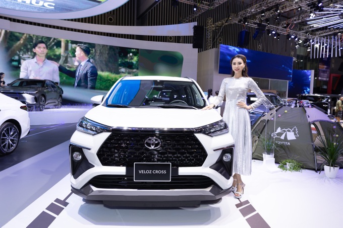 Màn trình diễn ấn tượng của Toyota tại Triển lãm Ô tô Việt Nam 2022 - 4 Màn trình diễn ấn tượng của Toyota tại Triển lãm Ô tô Việt Nam 2022 - 4