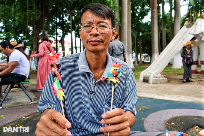Chuyện người Xuân La, 30 năm ngồi vọc bột, nặn đồ chơi chim cò - 6 Chuyện người Xuân La, 30 năm ngồi vọc bột, nặn đồ chơi chim cò - 6
