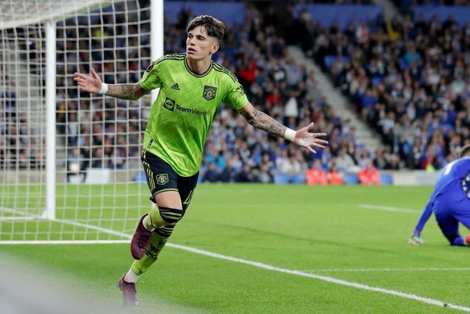 Đánh bại Real Sociedad, Man Utd vẫn cay đắng xếp nhì bảng - 2 Đánh bại Real Sociedad, Man Utd vẫn cay đắng xếp nhì bảng - 2