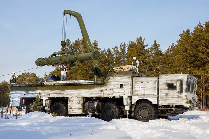 Tình báo Ukraine nghi ngờ Nga giấu tên lửa trong nhà máy điện hạt nhân - 2