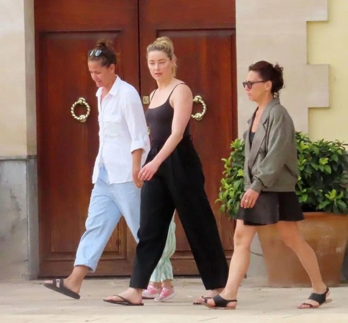 Cuộc sống của Johnny Depp và Amber Heard sau phiên tòa triệu USD - 6