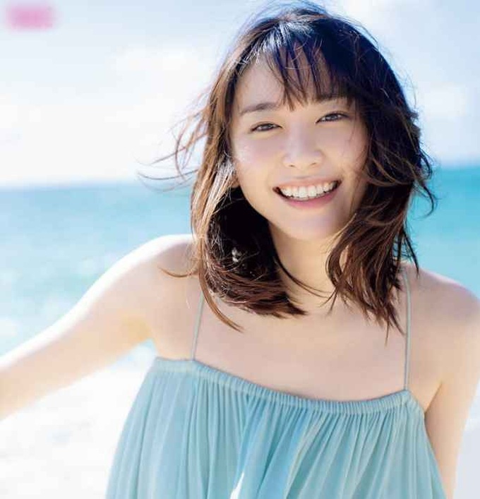 Vẻ trong trẻo của nữ diễn viên có khuôn mặt được khao khát nhất Nhật Bản - 3
