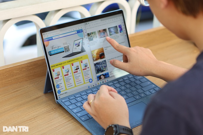 Cận cảnh Surface Pro 9 tại Việt Nam, giá gần 30 triệu đồng - 5 Cận cảnh Surface Pro 9 tại Việt Nam, giá gần 30 triệu đồng - 5