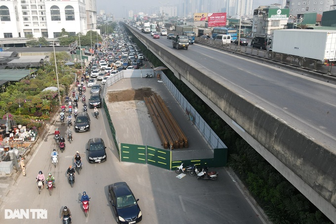 Hà Nội tìm giải pháp hạ nhiệt giao thông đoạn lô cốt đường Nguyễn Xiển - 1