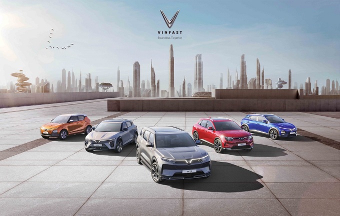 Vinfast returns to the Los Angeles Auto Show 2022 with 4 electric car models - 1