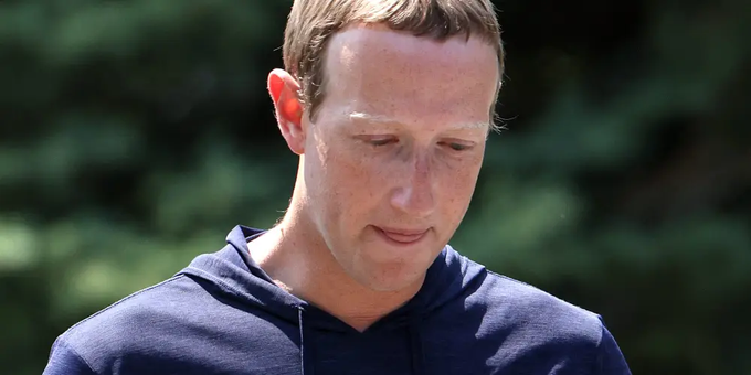 Phản ứng của nhân viên với Mark Zuckerberg sau đợt sa thải kinh hoàng