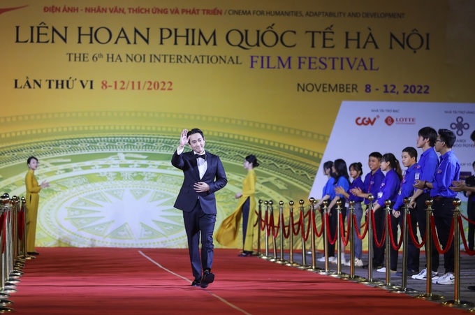 Bố già của Trấn Thành đoạt giải tại Liên hoan phim Quốc tế Hà Nội năm 2022