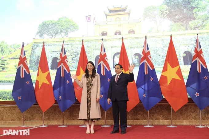 Lễ đón Thủ tướng New Zealand thăm chính thức Việt Nam - 8 Lễ đón Thủ tướng New Zealand thăm chính thức Việt Nam - 8
