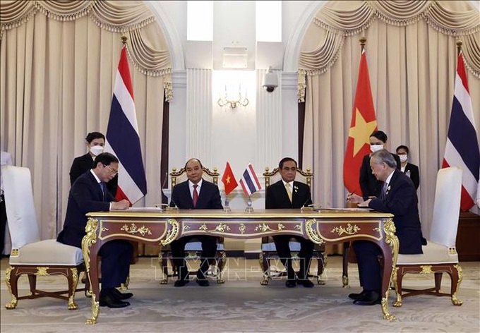Chủ tịch nước Nguyễn Xuân Phúc hội đàm với Thủ tướng Thái Lan Prayut Chan-o-cha - 2 Chủ tịch nước Nguyễn Xuân Phúc hội đàm với Thủ tướng Thái Lan Prayut Chan-o-cha - 2