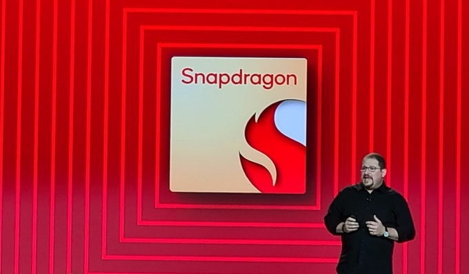 Cristiano Amon - Chủ tịch và CEO Qualcomm, tại sự kiện giới thiệu mẫu chip Snapdragon 8 Gen 2.