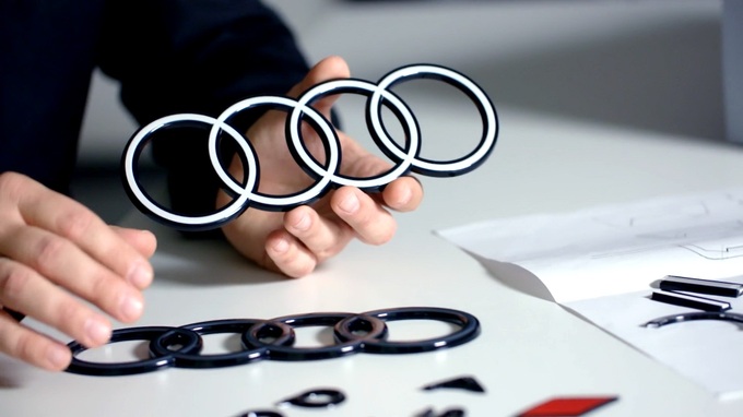 Audi thay đổi logo, vẫn là 4 vòng tròn nhưng hợp thời đại hơn - 1