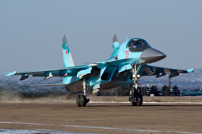 Uy lực của tiêm kích bom vừa được chi viện cho Không quân Nga tại Ukraine - 2
