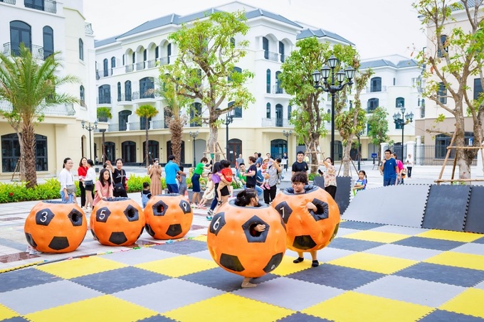Vinhomes Ocean Park 2 - The Empire rộn ràng lễ hội - 3 Vinhomes Ocean Park 2 - The Empire rộn ràng lễ hội - 3