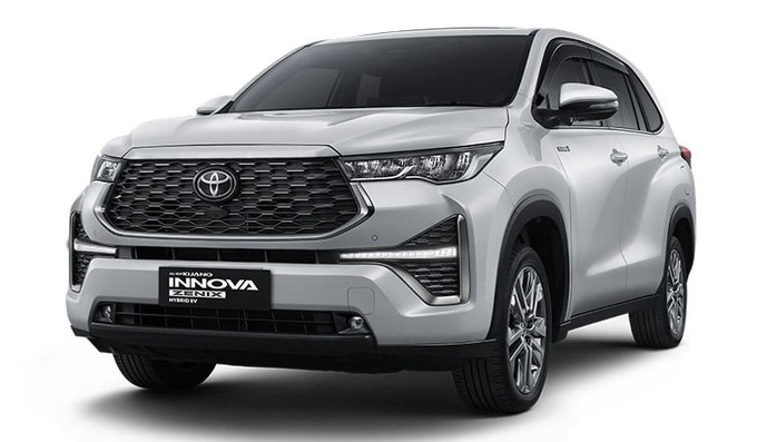 Sau màn lột xác, Toyota Innova 2023 vừa mở bán đã thu về cả nghìn đơn - 1
