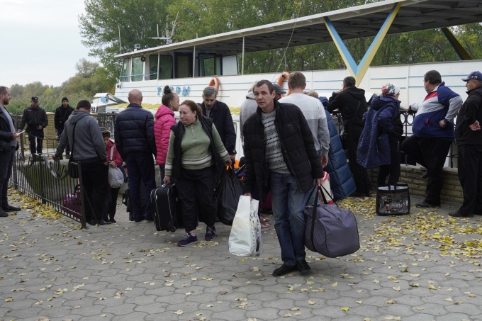Ukraine sẵn sàng sơ tán dân khỏi Kherson