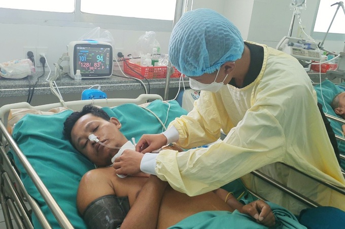 Hai cảnh đời bi đát vì tai nạn, gia đình cầu mong sự giúp đỡ - 2 Hai cảnh đời bi đát vì tai nạn, gia đình cầu mong sự giúp đỡ - 2