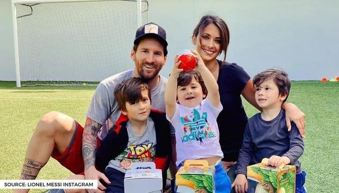 Lionel Messi và việc làm bố: Hãy cùng Messi chào đón cậu con trai đầu lòng và chứng kiến những khoảnh khắc vui vẻ đầy hạnh phúc trong tình cha con của anh. Bức ảnh này sẽ khiến bạn ngưỡng mộ tình cảm của Messi và chia sẻ tâm trạng về niềm hạnh phúc khi làm cha lần đầu.