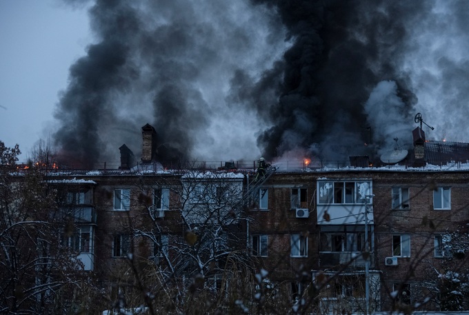 Người Ukraine kể lại khoảnh khắc tên lửa bay qua đầu khi Nga tập kích - 1