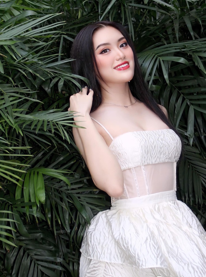 Nữ sinh thi Hoa hậu Việt Nam: Không có đường tắt dẫn tới thành công - 4
