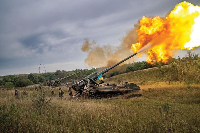 Ukraine dồn dập pháo kích đáp trả Nga tại Donetsk - 1