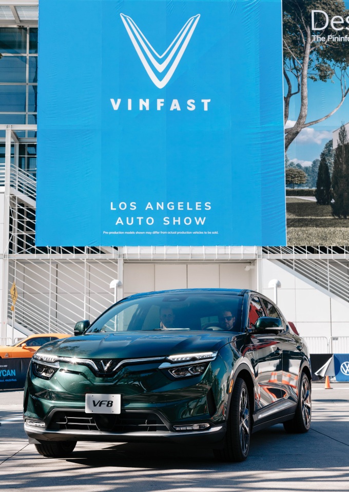 VinFast và Inform hợp tác quản lý vận tải xe điện cho VinFast trên toàn cầu.