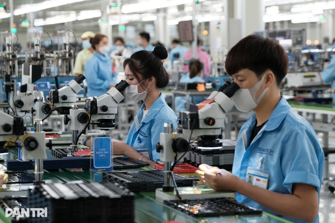 570.000 công nhân bị giảm giờ làm - 1 570.000 công nhân bị giảm giờ làm - 1