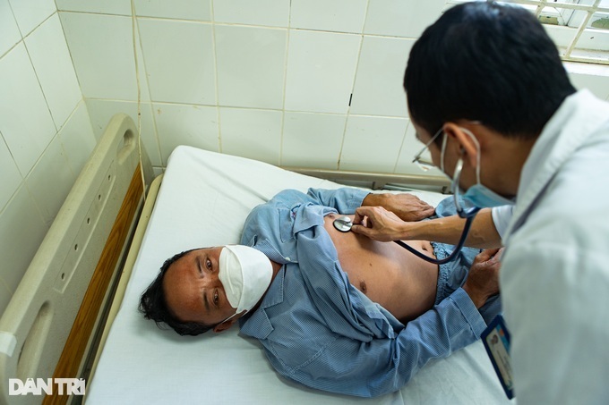 115 ca tử vong do sốt xuất huyết, Bộ Y tế cảnh báo tháng cao điểm của dịch - 1