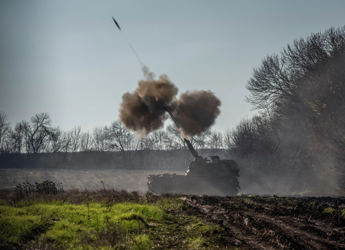 Báo Mỹ nói Ukraine gặp tổn thất lớn tại chiến trường miền Đông - 1