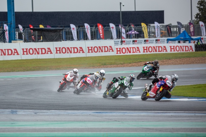 Chiến binh Honda Racing Việt Nam thi đấu ấn tượng tại ARRC 2022 - 3 Chiến binh Honda Racing Việt Nam thi đấu ấn tượng tại ARRC 2022 - 3