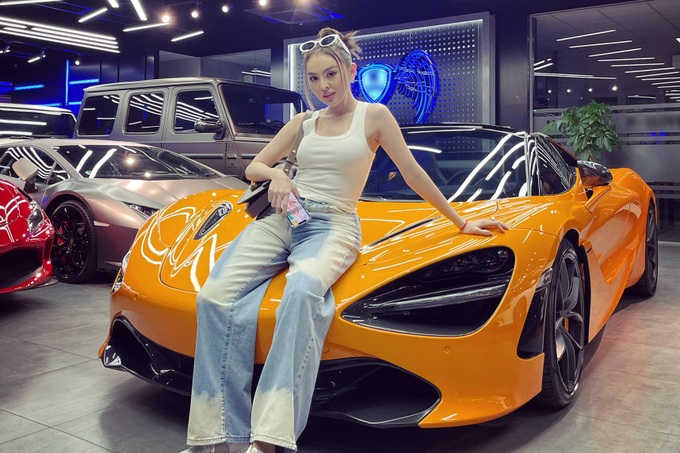 McLaren 720S Spider hơn 14 tỷ từng của Trang Nemo đã bán ra Hà Nội - 2 McLaren 720S Spider hơn 14 tỷ từng của Trang Nemo đã bán ra Hà Nội - 2