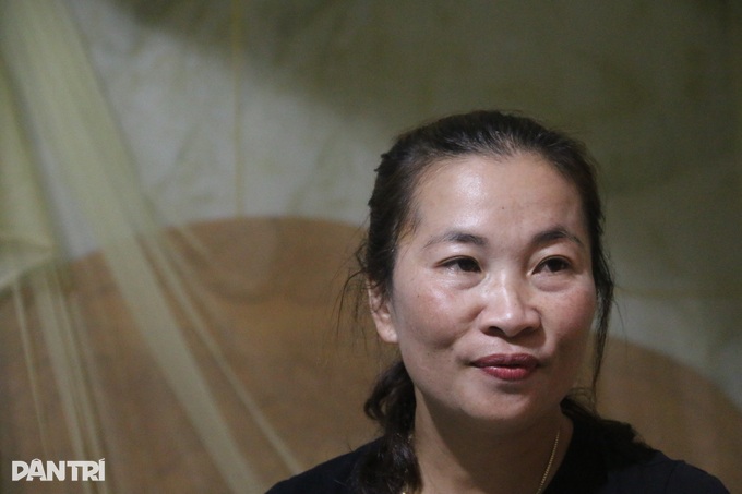 Nữ hộ sinh hai lần cứu sống trẻ sơ sinh bị bỏ rơi dọc đường - 2 Nữ hộ sinh hai lần cứu sống trẻ sơ sinh bị bỏ rơi dọc đường - 2