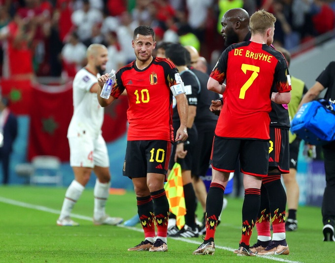 De Bruyne và Eden Hazard ẩu đả trong phòng thay đồ sau trận thua Morocco - 3 De Bruyne và Eden Hazard ẩu đả trong phòng thay đồ sau trận thua Morocco - 3