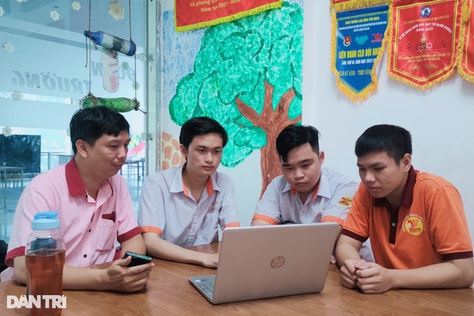 Ứng dụng bản đồ của sinh viên trường nghề gọi vốn được hơn 2 tỷ đồng - 2 Ứng dụng bản đồ của sinh viên trường nghề gọi vốn được hơn 2 tỷ đồng - 2