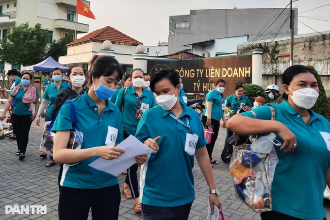 41.000 người bị mất việc: Cơ hội nào giúp các lao động duy trì thu nhập? - 1 41.000 người bị mất việc: Cơ hội nào giúp các lao động duy trì thu nhập? - 1