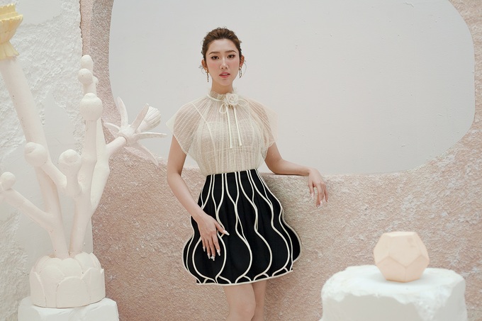 Nhan sắc ngọt ngào của Thúy Ngân sau hơn 10 năm gia nhập làng giải trí - 3 Nhan sắc ngọt ngào của Thúy Ngân sau hơn 10 năm gia nhập làng giải trí - 3