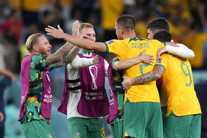 Quả cảm chiến thắng, Australia giành vé đi tiếp ở World Cup - 1 Quả cảm chiến thắng, Australia giành vé đi tiếp ở World Cup - 1