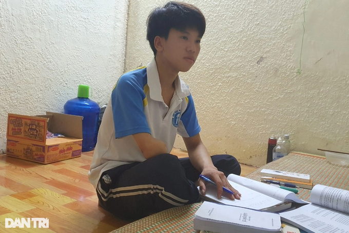 Được bạn đọc giúp đỡ, nam sinh viên xin ủng hộ 100 triệu đồng xây trường - 2 Được bạn đọc giúp đỡ, nam sinh viên xin ủng hộ 100 triệu đồng xây trường - 2