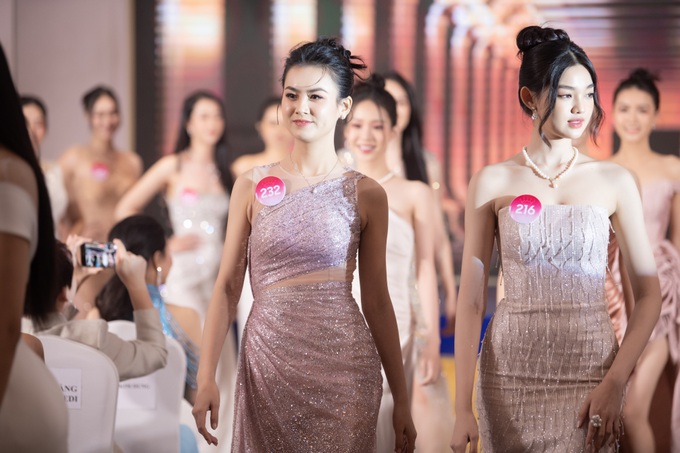 Ban Tổ chức Hoa hậu Việt Nam thẩm tra lý lịch thí sinh qua nhiều nguồn - 1