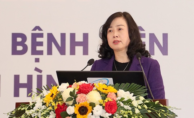 Bộ trưởng Bộ Y tế: Chế độ tiền trực của nhân viên y tế rất thấp - 1 Bộ trưởng Bộ Y tế: Chế độ tiền trực của nhân viên y tế rất thấp - 1