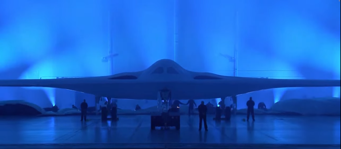 Mỹ ra mắt máy bay ném bom tàng hình thế hệ mới - 1