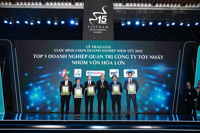 PNJ vào top 5 Doanh nghiệp niêm yết quản trị tốt 2022 - 2 PNJ vào top 5 Doanh nghiệp niêm yết quản trị tốt 2022 - 2