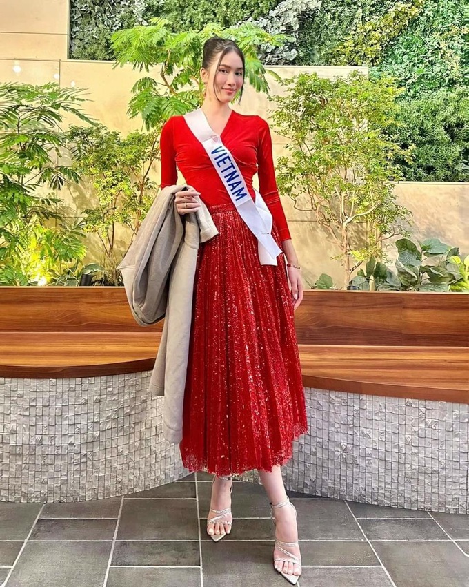Phương Anh đọ sắc với đối thủ mạnh nhất tại Hoa hậu Quốc tế 2022 - 4 Phương Anh đọ sắc với đối thủ mạnh nhất tại Hoa hậu Quốc tế 2022 - 4
